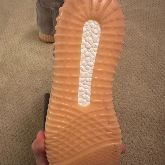 Yeezy 750s Grey - Picture 4 of 5